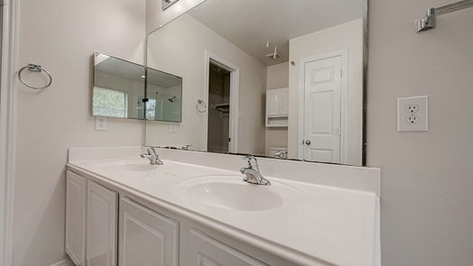 Dickinson 2-story, 3-bed 422 Folk Crest Lane-idx