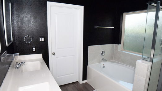 Dickinson 1-story, 3-bed 1812 Bright Way Lane-idx