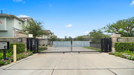 Houston 2-story, 3-bed 5015 Lehman Oaks Drive-idx