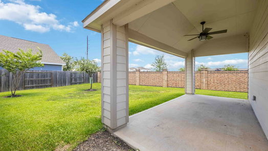 Humble 1-story, 3-bed 15702 Crosby Hall Drive-idx