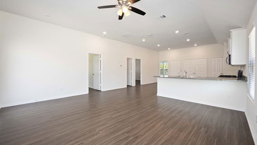 Humble 1-story, 3-bed 15702 Crosby Hall Drive-idx