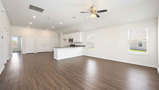 Humble 1-story, 3-bed 15702 Crosby Hall Drive-idx