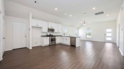 Humble 1-story, 3-bed 15702 Crosby Hall Drive-idx