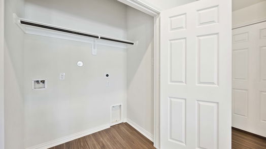 Humble 1-story, 3-bed 15702 Crosby Hall Drive-idx