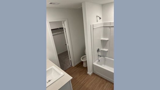 Humble 1-story, 3-bed 5915 Hartside Farm Trail-idx