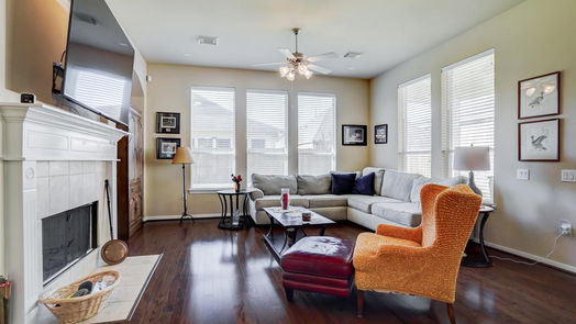 Katy 1-story, 3-bed 5210 Addison Hills Lane-idx