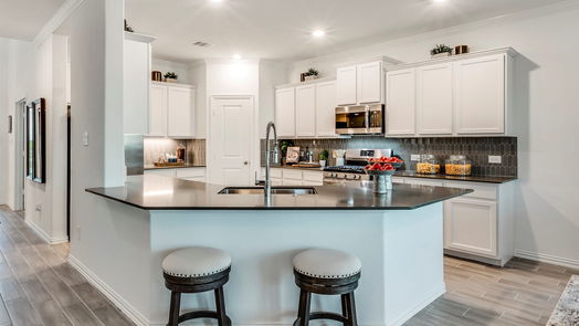 Mont Belvieu 2-story, 4-bed 14815 Churchill Downs Avenue-idx