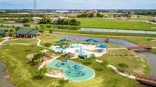 Mont Belvieu 1-story, 4-bed 15534 East Lake Drive-idx