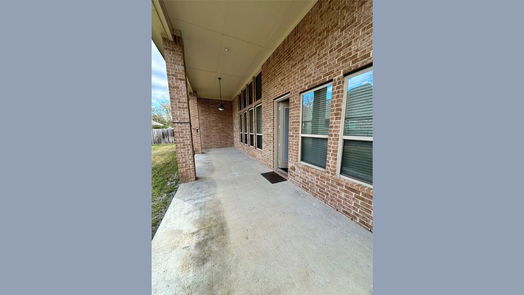 New Caney 2-story, 5-bed 23307 Robinson Pond Drive-idx