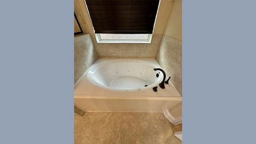 New Caney 2-story, 5-bed 23307 Robinson Pond Drive-idx