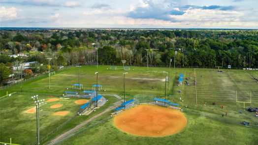 New Caney 1-story, 4-bed 22612 Hackberry Leaf Drive-idx