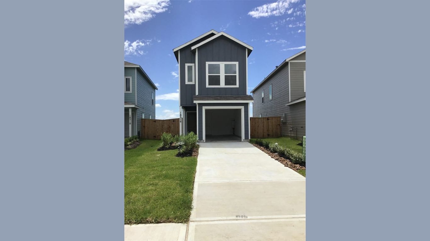 New Caney 2-story, 3-bed 18702 Gissi Drive-idx