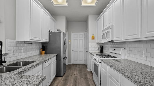 Pasadena 2-story, 3-bed 6223 Stoney Creek Drive-idx