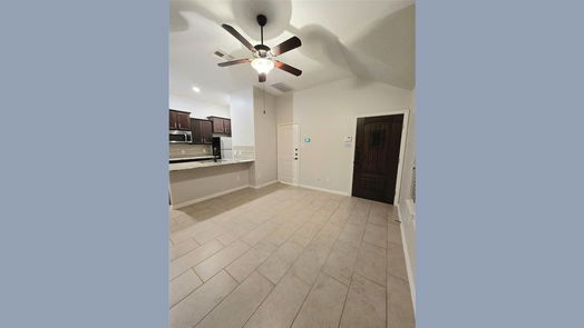 Pearland 2-story, 4-bed 2212 Meadow Wind Drive-idx