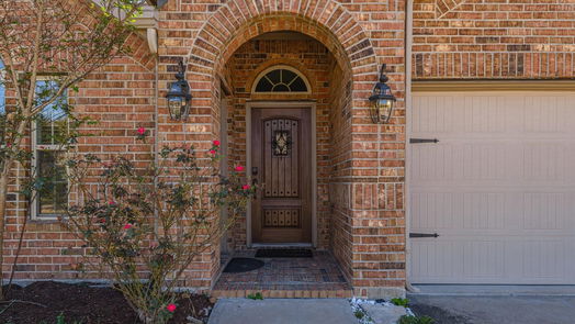 Pearland 2-story, 4-bed 2212 Meadow Wind Drive-idx