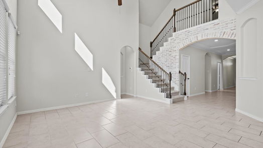 Pearland 2-story, 4-bed 2212 Meadow Wind Drive-idx