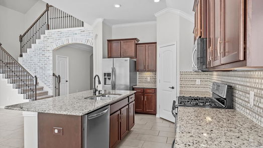 Pearland 2-story, 4-bed 2212 Meadow Wind Drive-idx