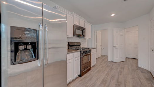 Pinehurst 2-story, 4-bed 1234 Blue Hazel Court-idx