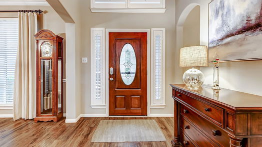 Spring 2-story, 4-bed 1202 Dunston Falls Drive-idx