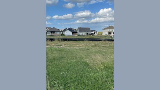 Willis 2-story, 4-bed 12905 French Quarter Drive-idx