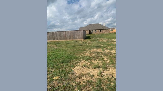 Willis 2-story, 5-bed 12912 French Quarter Drive-idx