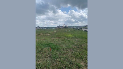 Willis 2-story, 4-bed 12916 French Quarter Drive-idx