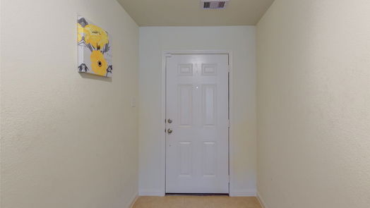 Humble 1-story, 3-bed 20435 Flatiron Drive-idx