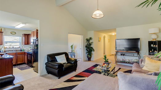 Humble 1-story, 3-bed 20435 Flatiron Drive-idx