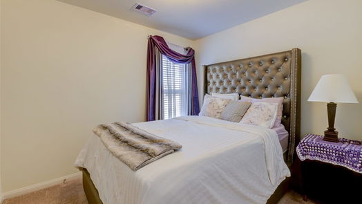 Humble 1-story, 3-bed 20435 Flatiron Drive-idx