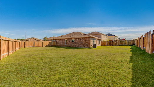 Humble 1-story, 3-bed 20435 Flatiron Drive-idx