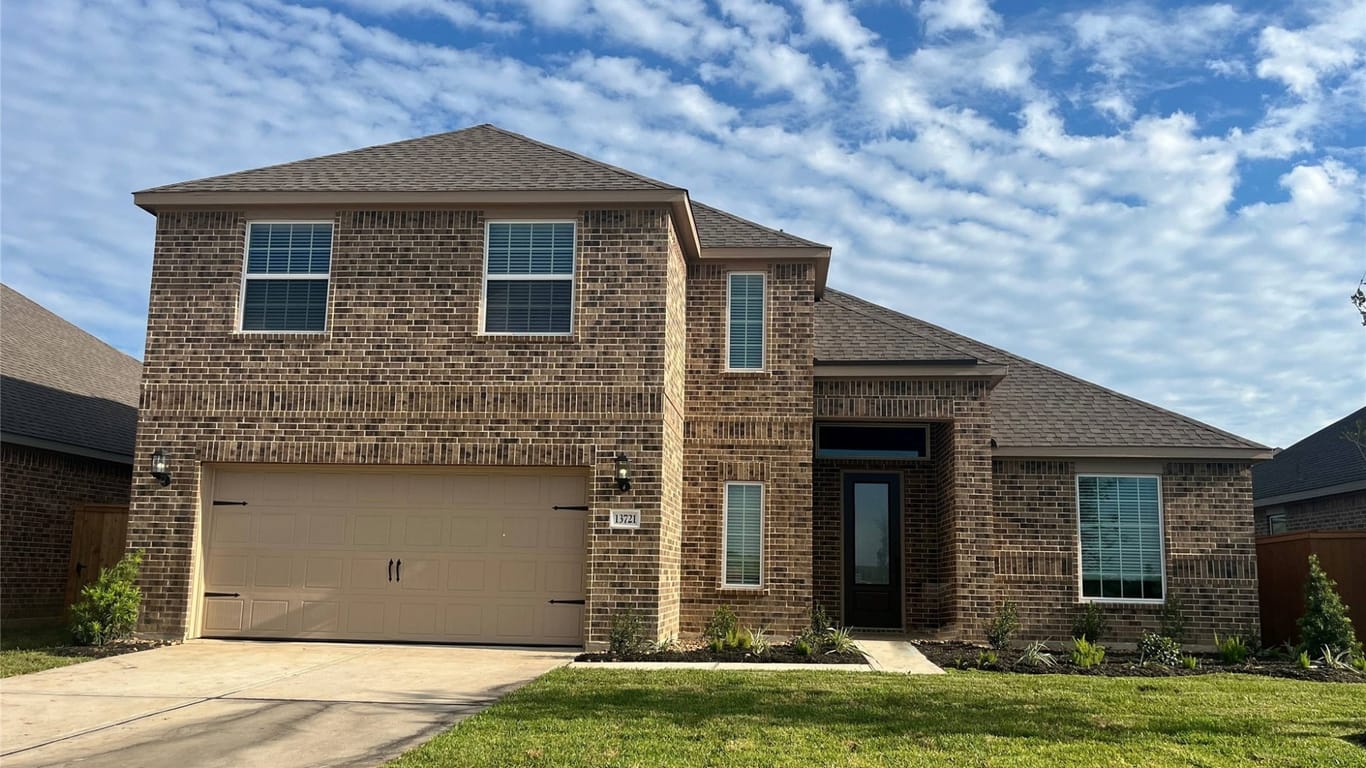 Texas City 2-story, 4-bed 13721 Blue Breaker Drive-idx