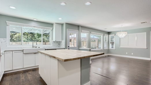Spring 2-story, 4-bed 3 Alden Glen Court-idx