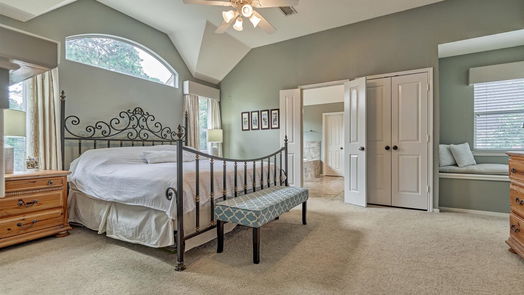 The Woodlands 2-story, 4-bed 118 E Sundance Circle-idx