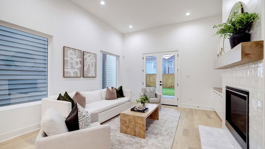 Houston 2-story, 3-bed 230 W 24th-idx
