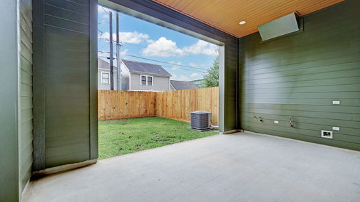 Houston 2-story, 3-bed 230 W 24th-idx