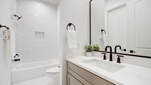 Houston 2-story, 3-bed 230 W 24th-idx