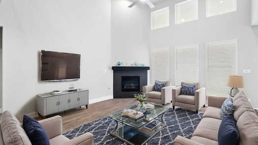 Rosenberg 2-story, 5-bed 4703 Whisperwood Drive-idx