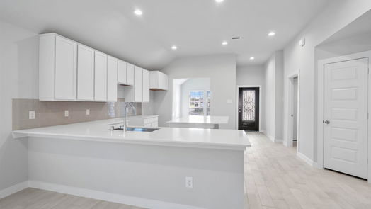 Spring 1-story, 3-bed 2375 Village Leaf Drive-idx