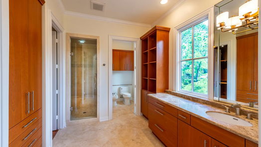 Houston 2-story, 5-bed 5035 Fieldwood Drive-idx