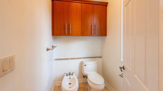 Houston 2-story, 5-bed 5035 Fieldwood Drive-idx