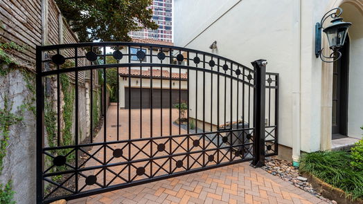 Houston 2-story, 5-bed 5035 Fieldwood Drive-idx