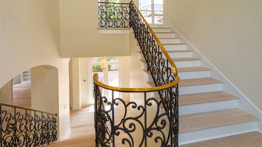 Houston 2-story, 5-bed 5035 Fieldwood Drive-idx