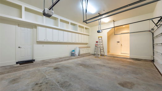 Houston 2-story, 5-bed 5035 Fieldwood Drive-idx
