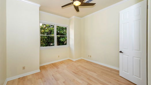 Houston 2-story, 5-bed 5035 Fieldwood Drive-idx