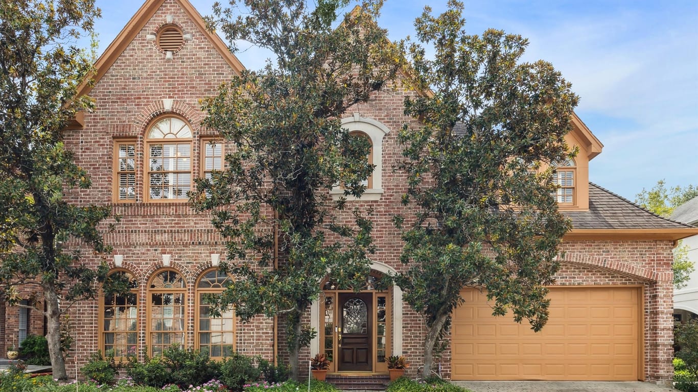 Houston 3-story, 4-bed 1409 Winrock Boulevard-idx