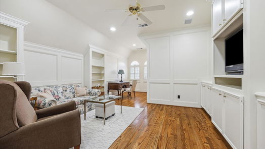 Houston 3-story, 4-bed 1409 Winrock Boulevard-idx