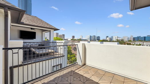 Houston 4-story, 4-bed 4725 Oakshire Drive-idx