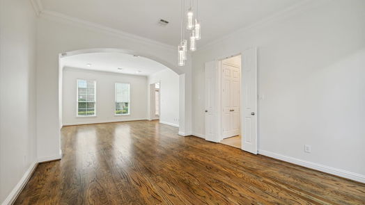 Houston 3-story, 4-bed 3645 TIMBERSIDE CIRCLE DRIVE Drive-idx