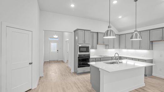 Cypress 1-story, 3-bed 8559 Pier Cove Drive-idx