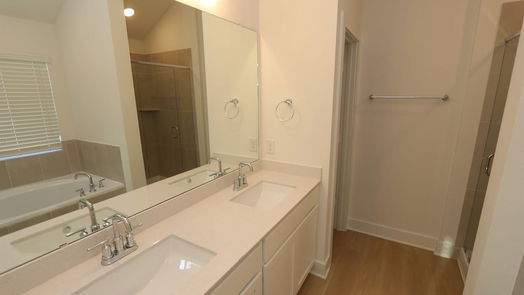Rosenberg 1-story, 3-bed 1610 Red Oak Drive-idx